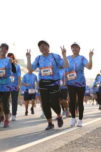 BIB: 8067, 8402
                            <button type="button" onclick="openModal(3106361)" class="btn btn-primary btn-sm float-right btn-popup" data-toggle="modal" data-target=".modal-high-quality">
                        <i class="fas fa-shopping-cart"></i> Add to Cart
                    </button>
                                            <button type="button" onclick="isThisMe(3106361, true)" class="btn btn-success btn-sm float-right btn-popup btn-isme hidden" data-toggle="tooltip" data-placement="bottom" title="นี่คือรูปของคุณใช่ไหม คลิกที่นี่เพื่อเอาเข้าอัลบั้ม">
                        <i class="fas fa-plus"></i> Add to album
                    </button>
                    <button type="button" onclick="isThisMe(3106361, false)" class="btn btn-warning btn-sm float-right btn-popup btn-isnotme hidden">
                        <i class="fas fa-ban"></i> Remove from album
                    </button>